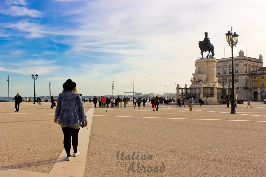 Portugal, Instagrammable spots. Lisbon, Porto and Aveiro - Travel Photography 1 Praça do Comércio - Lisbon