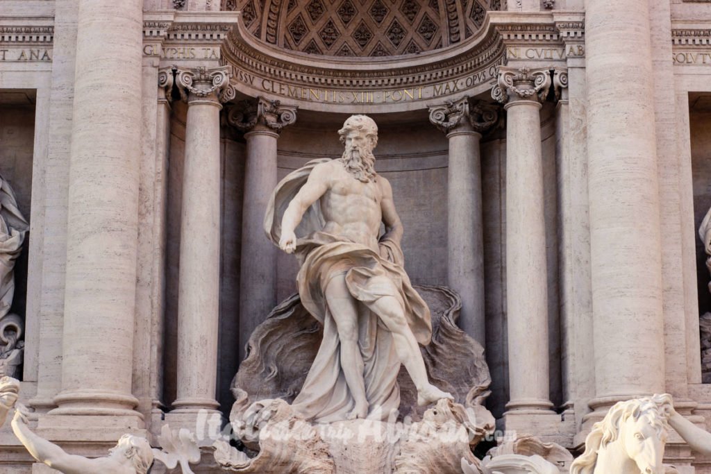 The best of Rome - statue fontana di trevi