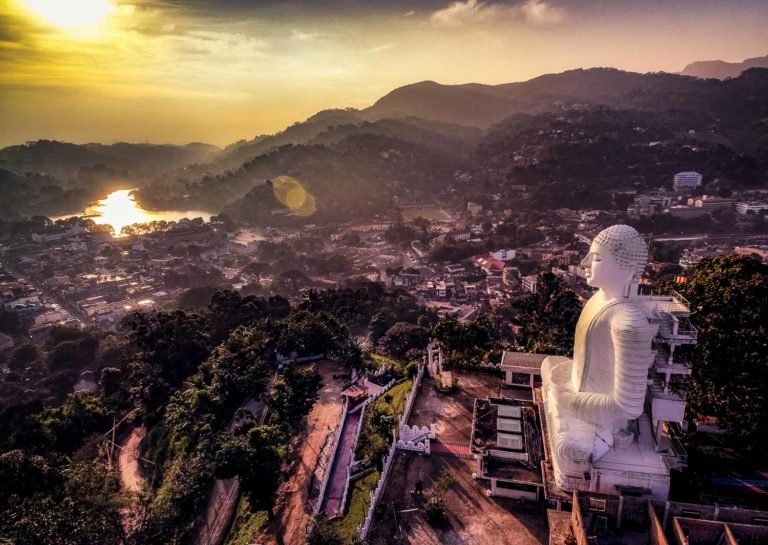 Buddha statue in Kandy