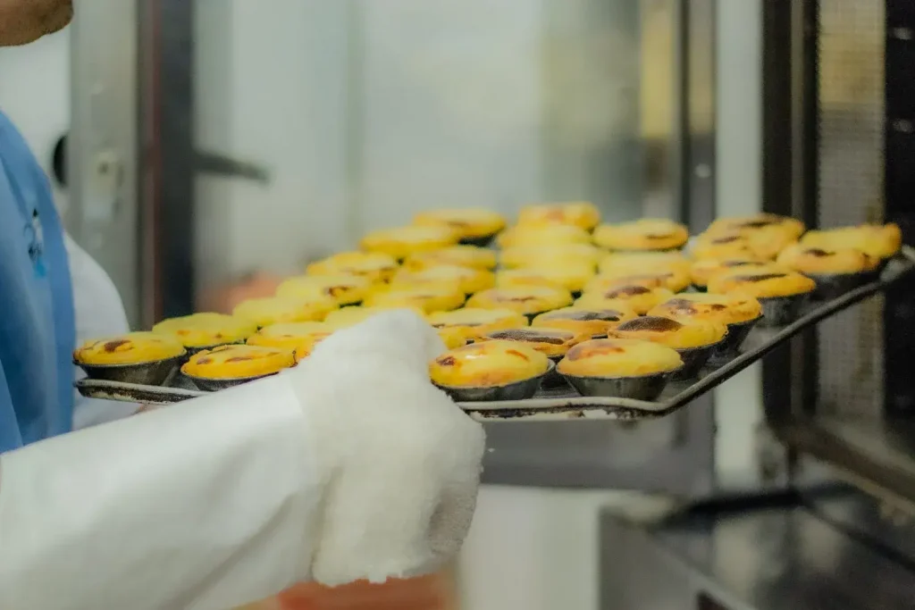 Go on a Pastel de Nata cooking class to make the typical Portuguese sweet delicious food and taste it 