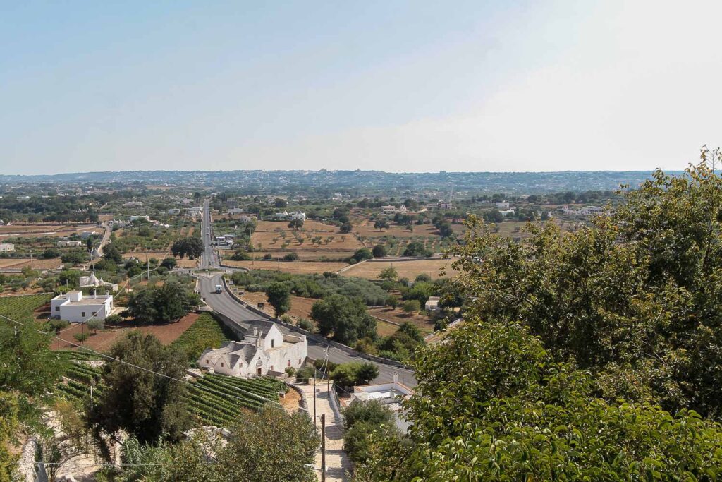 A detailed guide to Locorotondo, Puglia Italy | Top 10 things to do in Locorotondo 12 How to reach Locorotondo, Puglia - Things to do in Locorotondo