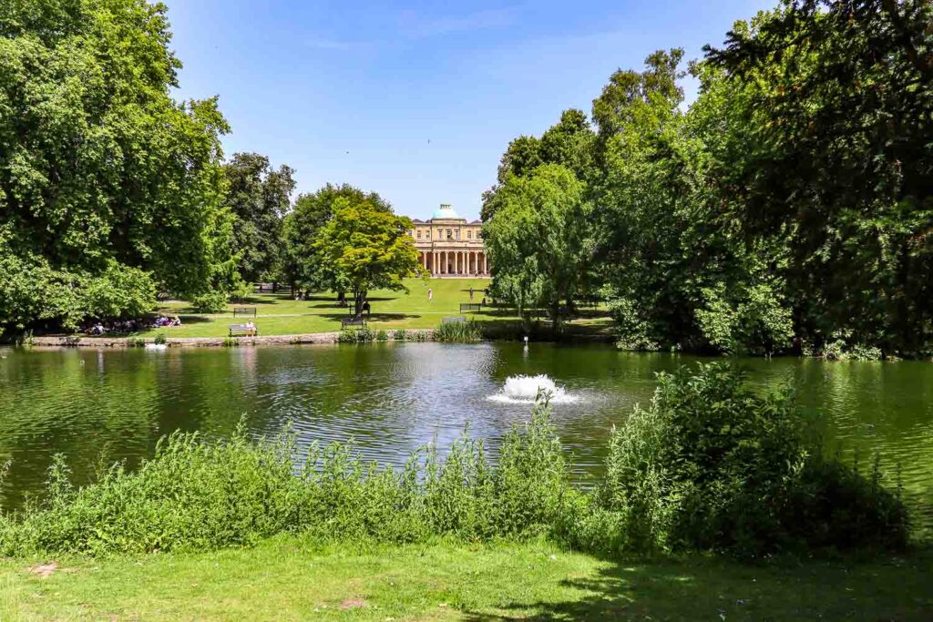 Pomp Room Piltville Park Cheltenham - What to do around Cheltenham