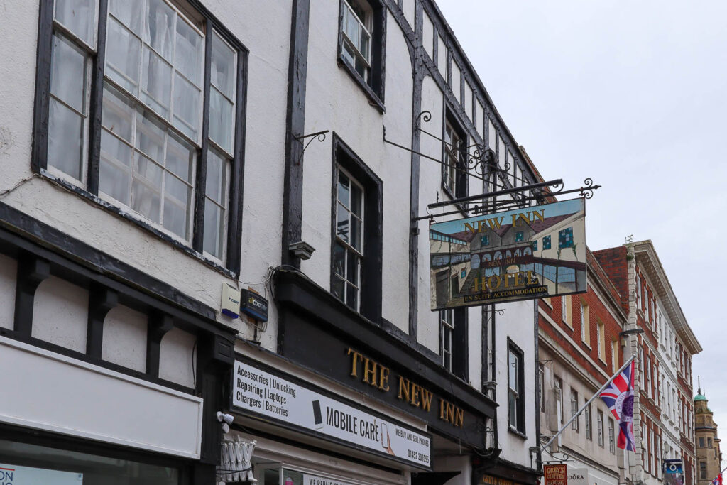 New Inn Hotel Gloucester entrance - Amazing experience to do in Gloucester