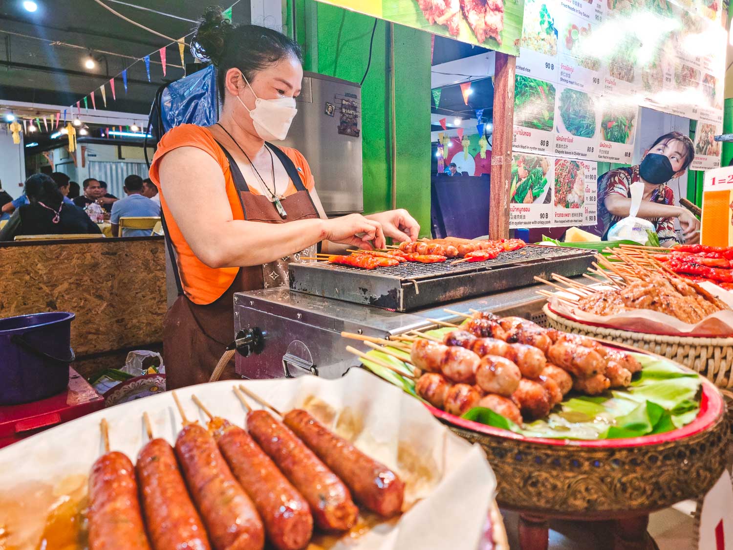 Chiang Mai Travel Guide | All the things you should know 9 Chiang Mai street food - Delicious flavors from Chiang Mai old town