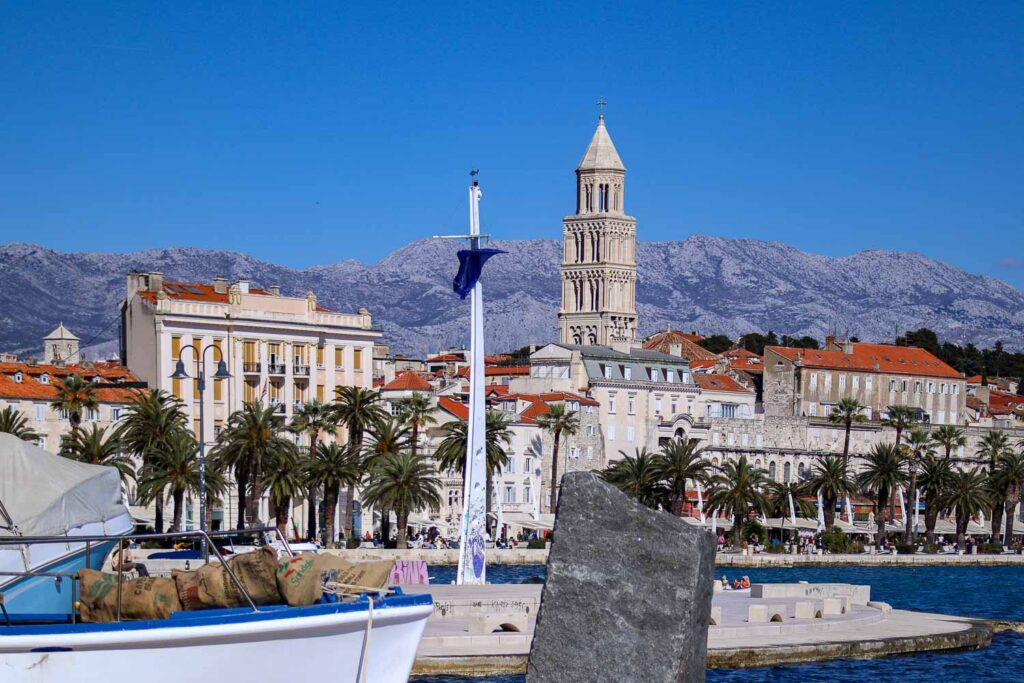 Split view of the harbour location - How to spend one day in Dubrovnik