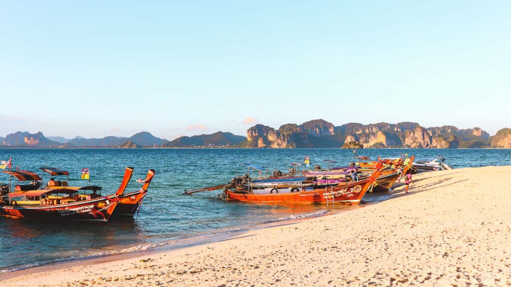 Phuket island hopping: Explore 15 spectacular islands in Southern Thailand 7 Long Tail boats in Phi Phi Islands - These little wooden boats are the best way to explore phi phi islands on a day tour from Phuket
