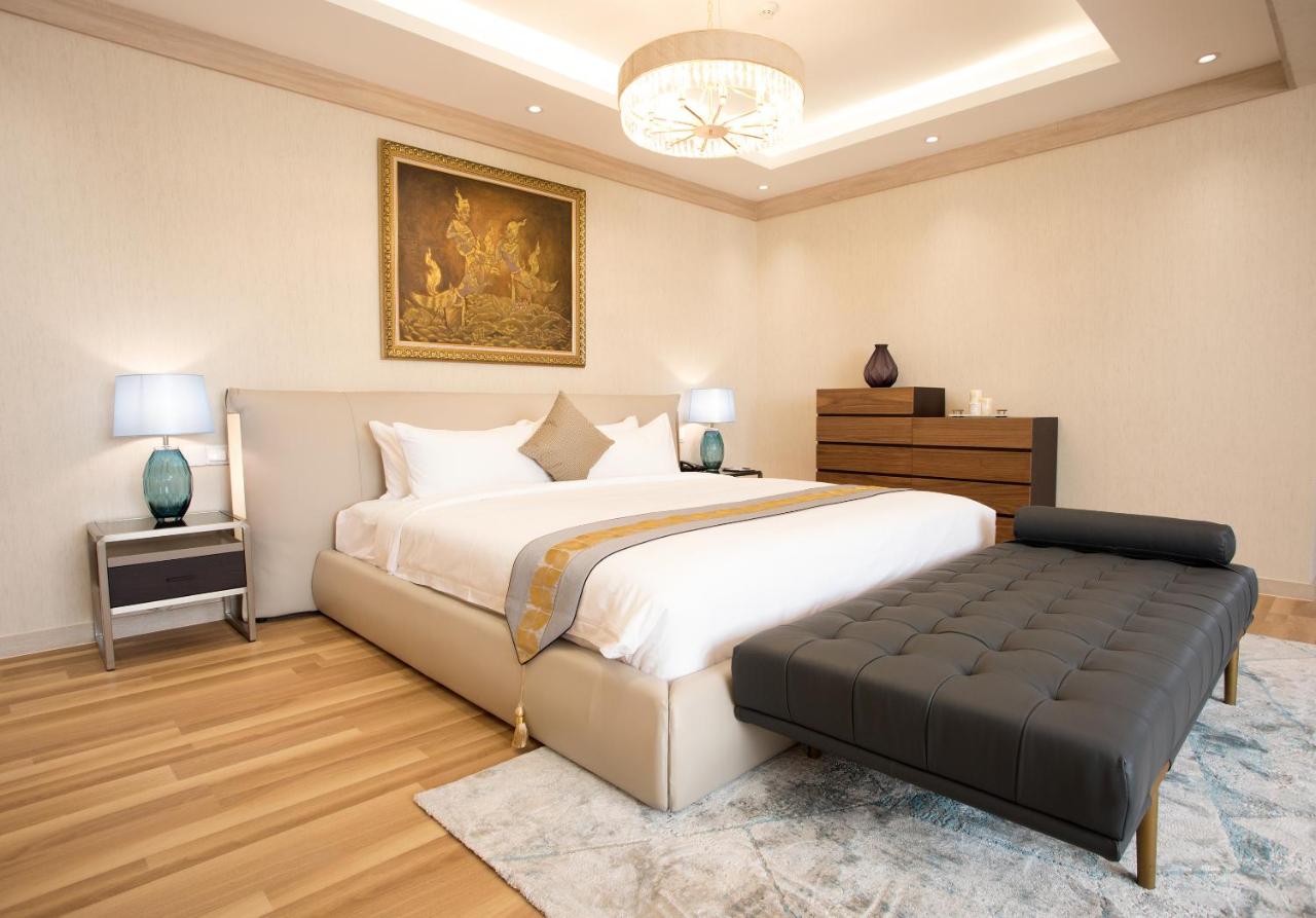 Qube hotel in Vientiane - Best places to stay in Vientiane Laos