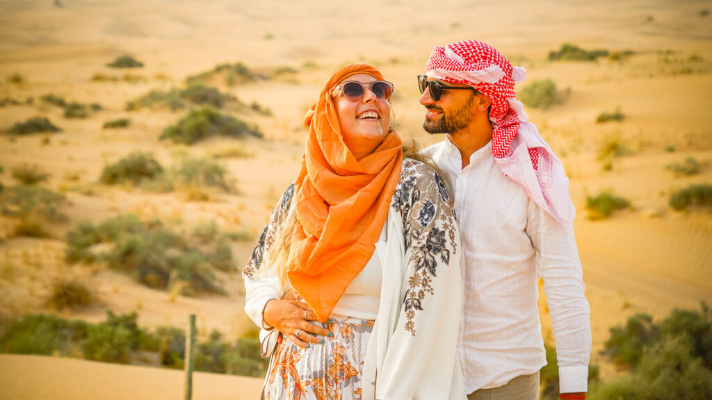 Couple photo inspiration in the desert of Dubai - Best desert Safari in Dubai