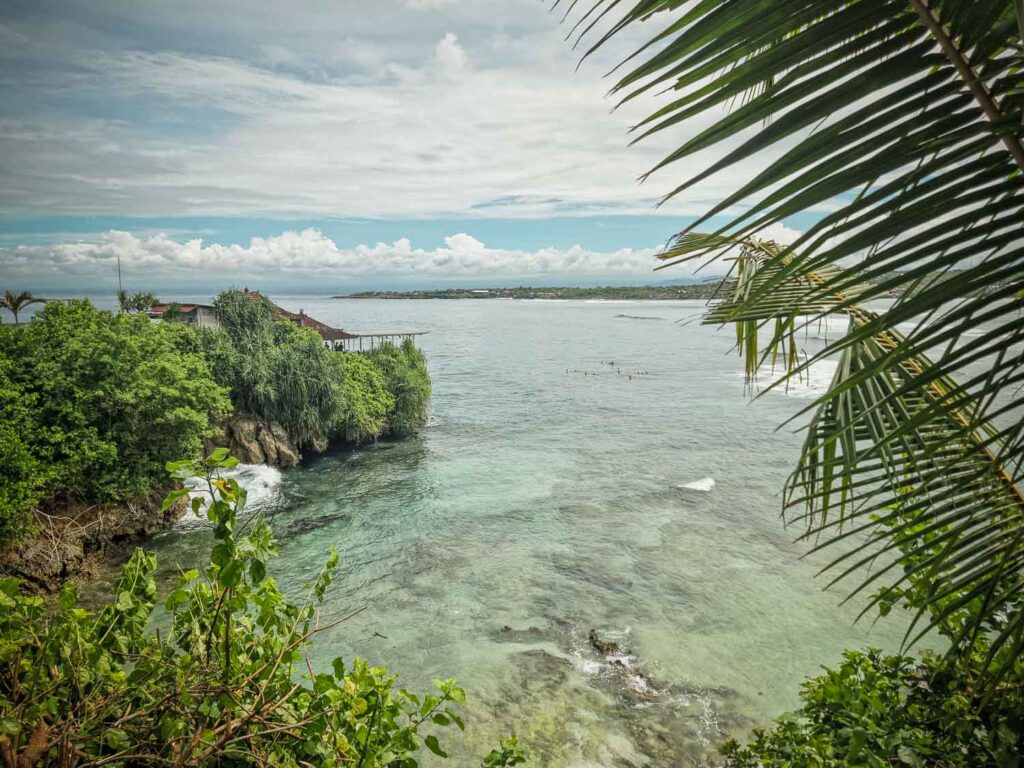 Beach view of Nusa Ceningan from the forest